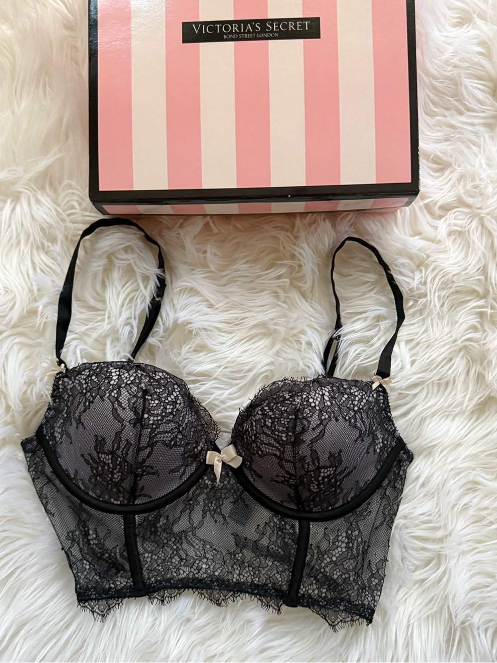 Victoria's Secret Very Sexy Black Lace Demi bustier Corset Bra